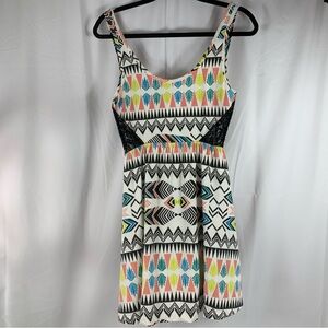 Element Womens Mini Dress Geometric Sleeveless White Black Lace Cut Out Sz Small